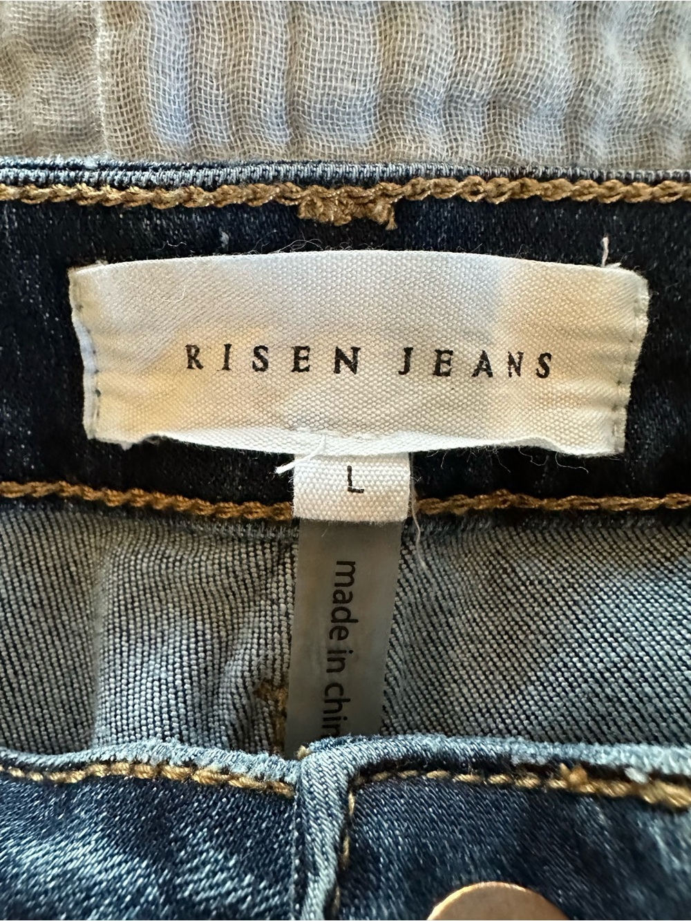 Risen High-Rise Dark Blue Denim Button-Front Women’s Shorts - Picture 3 of 5